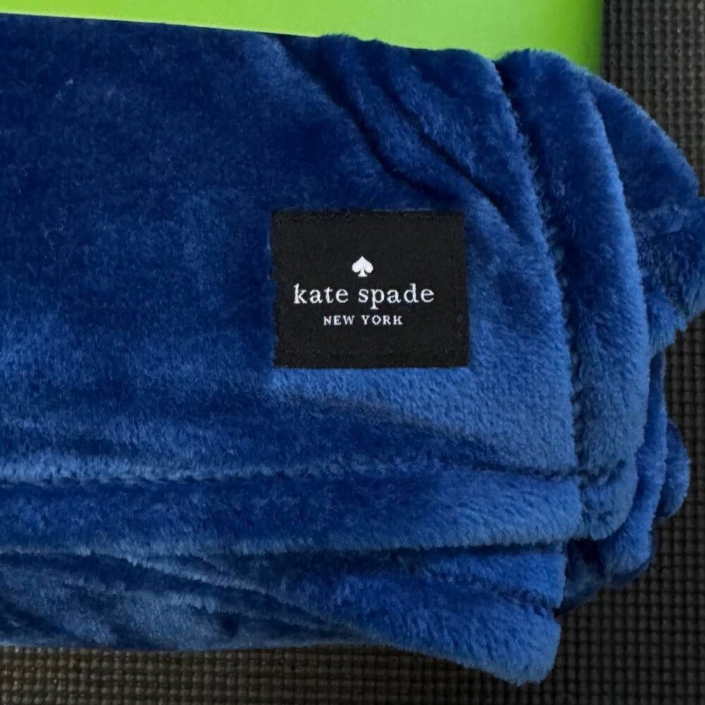 Kate Spade Oversized Twin Royal Bright Blue Fleece Blanket Throw Comforter Plush - Picture 4 of 6
